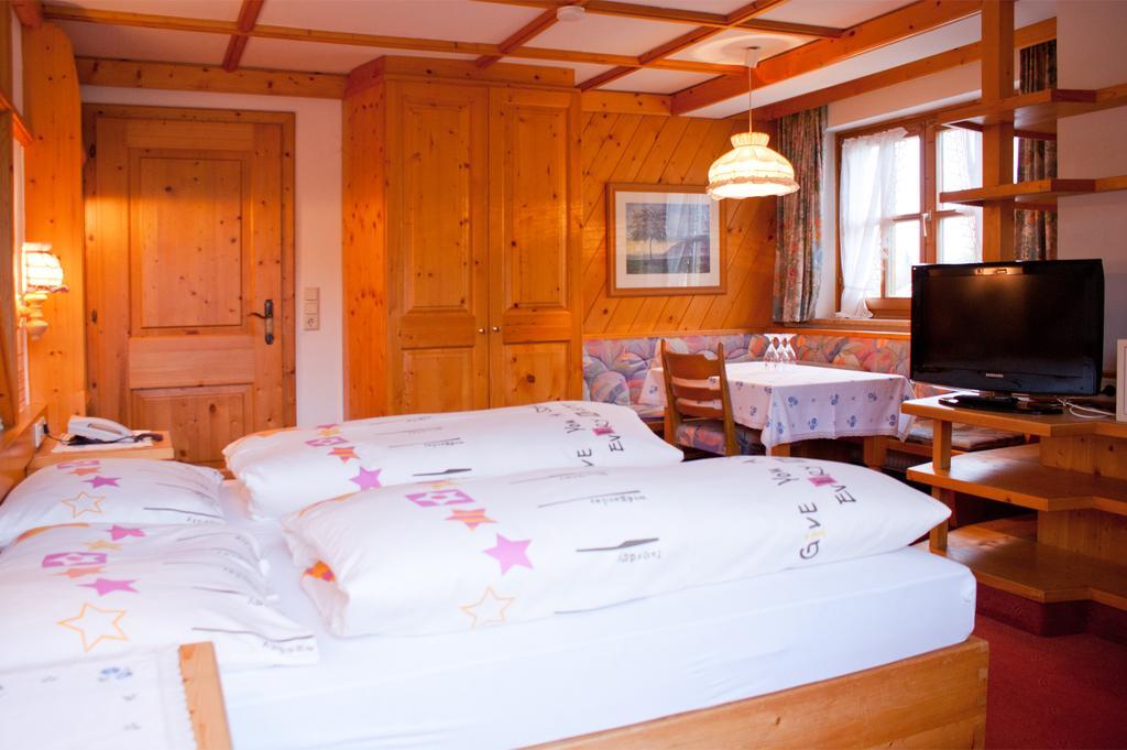 Hotel-Gasthof "Zur Muehle" Kaprun Quarto foto